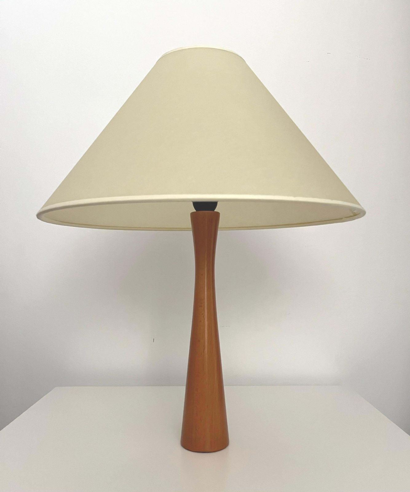 Postmodern Spanish "Fina" Wood Table Lamp By Josep Llusca For Blauet, 1990s photo Lighting