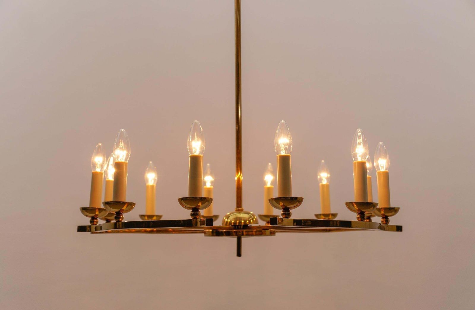 Amazing Huge Chandelier In Brass, Vereinigte Werkstätten München, 1950s Germany photo vintage