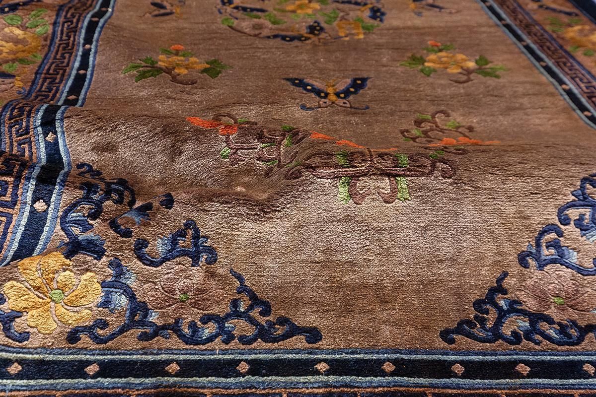 3362.0 Chinese Silk Rug – Floral Harmony From The Mid 20th Century photo