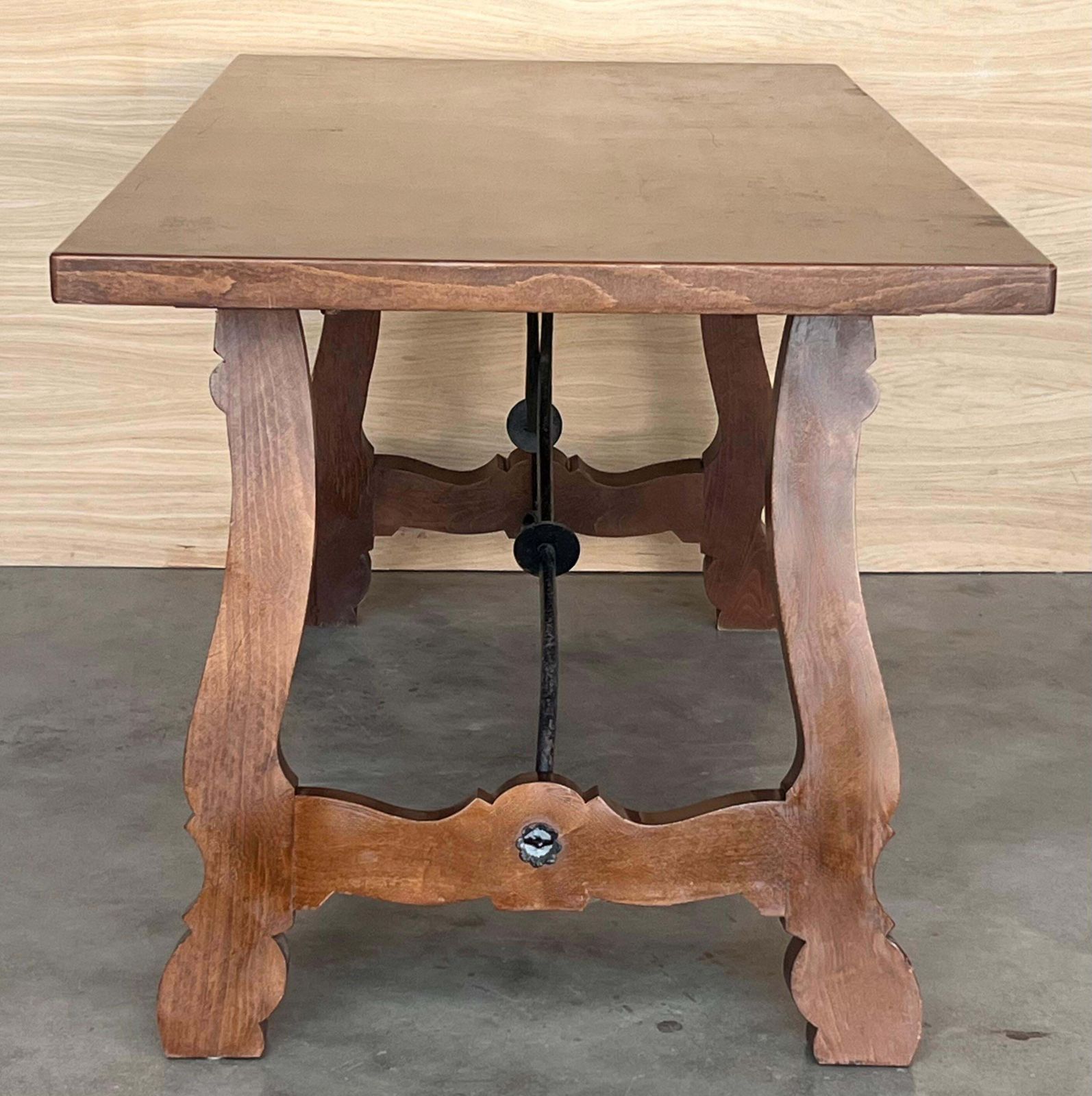 20th Dining Or Console Table Of Walnut With Lyre Legs And Heavy Top, Spain photo buy