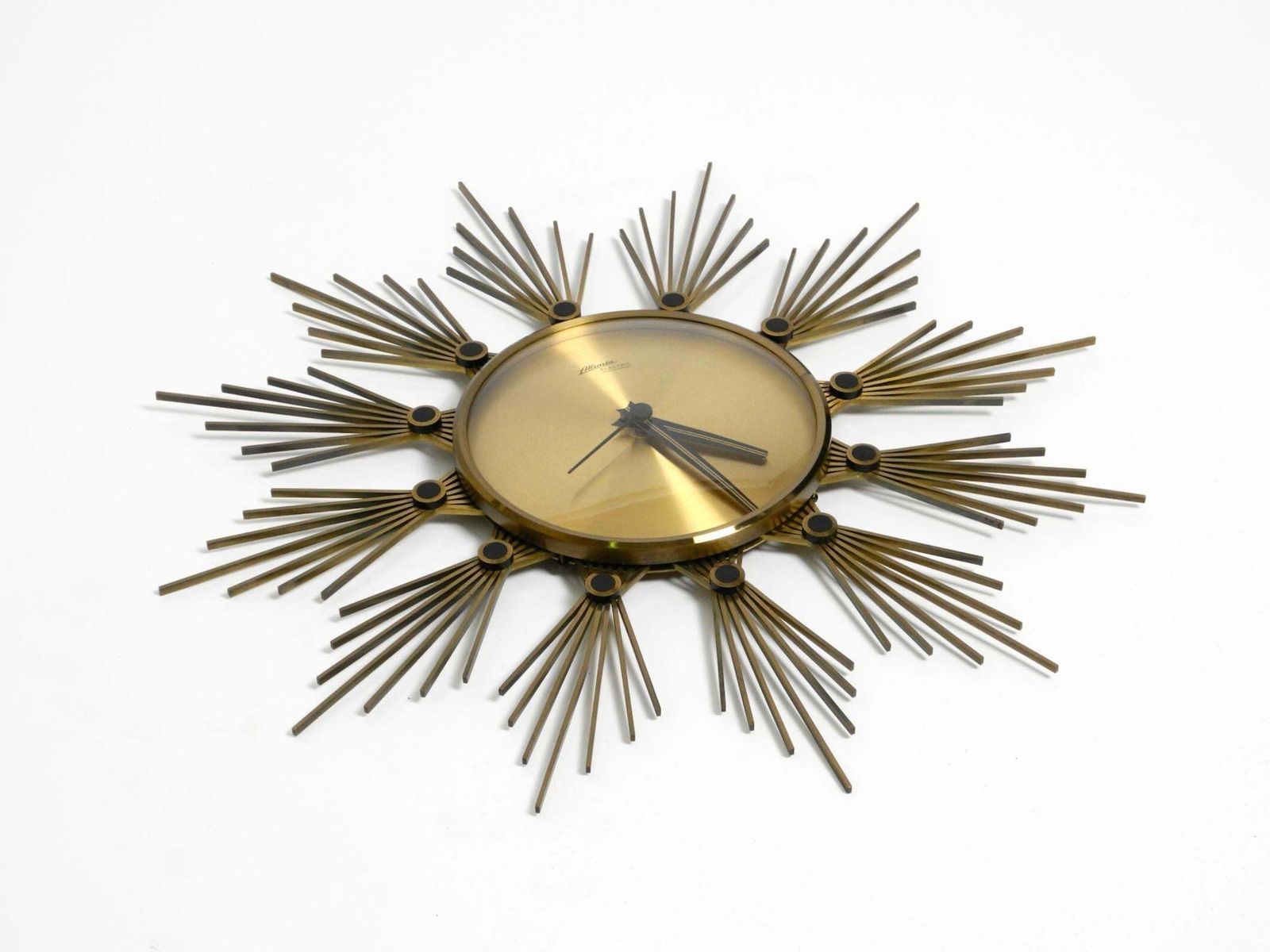 Original 1950s Sunburst Wall Clock By Atlanta Made Of Brass And Battery Operated photo Home Decor