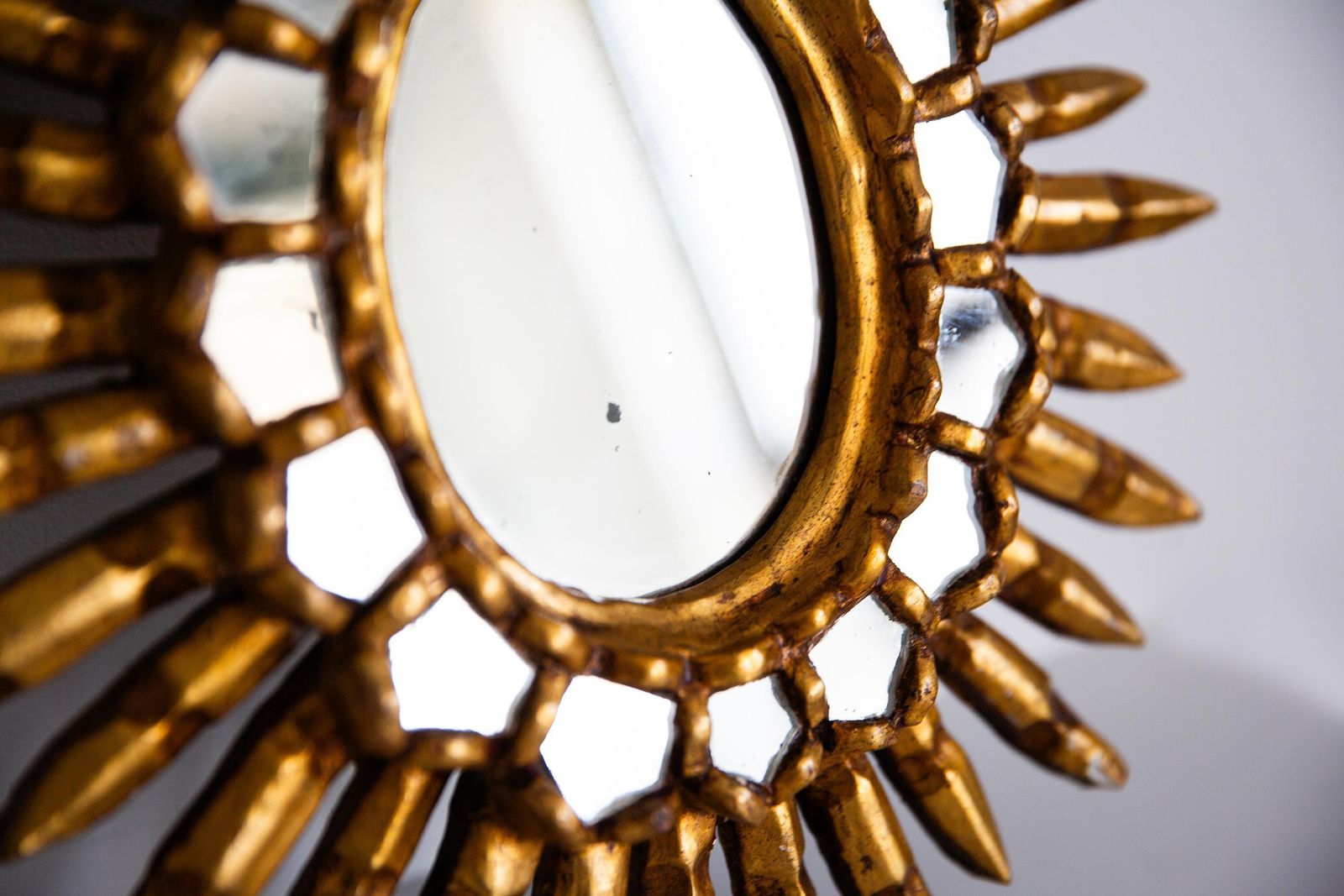 Mid Century Unique Modern Gold Italian Sunburst Mirror, Giltwood, 1960s photo Home Decor