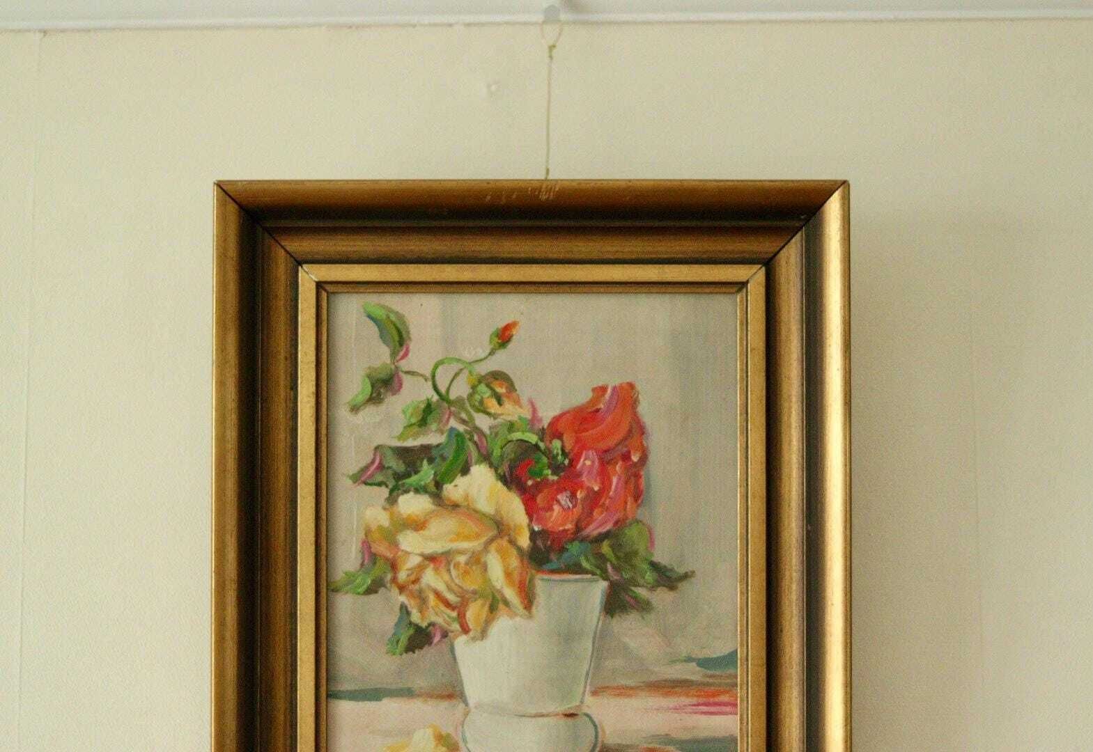 Original Swedish Oil On Panel – “Still Life: Vase Of Roses” – Signed & Framed, 40.5 X 34.5 Cm (15.9 X 13.6 In) photo vinterior