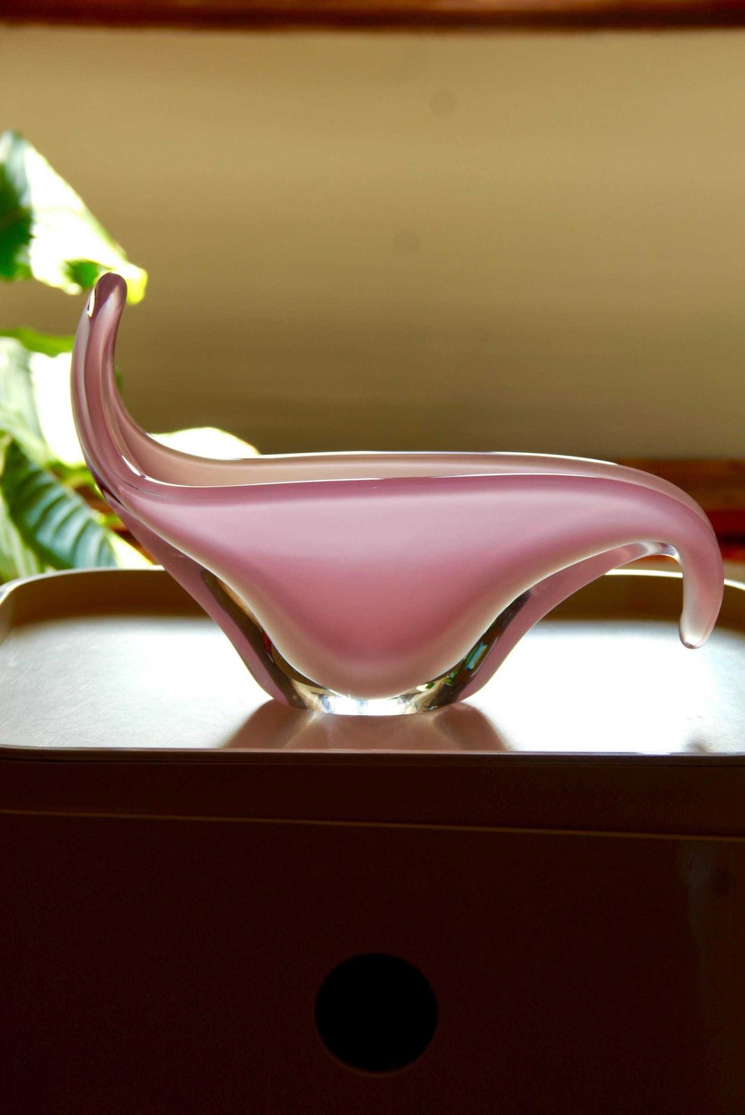 Gaura, Vintage Pink Murano Vase / Catchall / Bowl, Italy, 1970s
