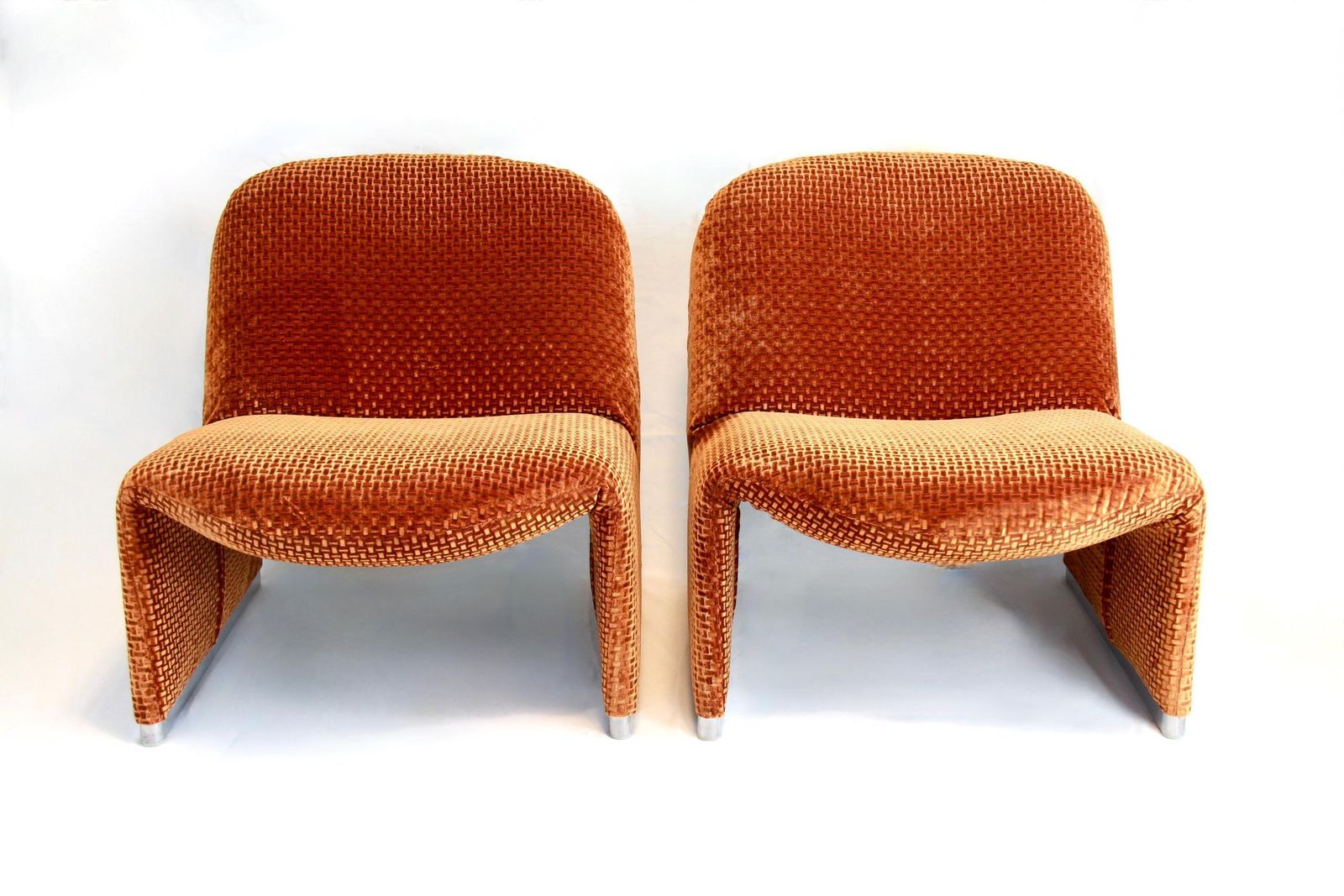 Alky Chairs, Vintage Velvet Chairs By Giancarlo Piretti For Anonima Castelli, Set Of 2, Italy, 1970s photo furniture
