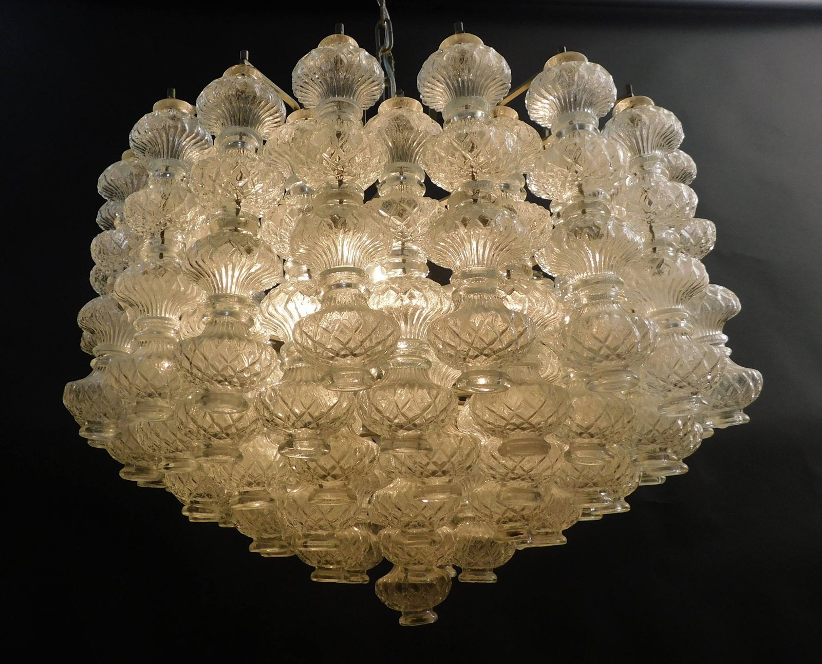Murano Bussolotti Chandelier By Seguso photo buy
