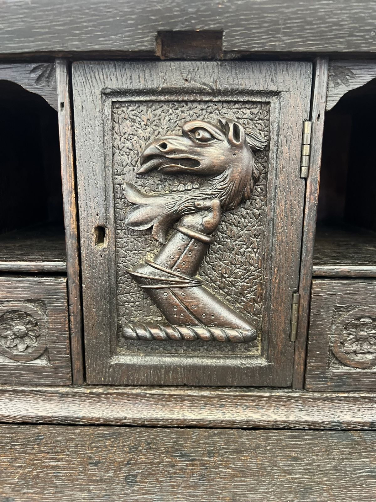 photo vinterior Antique Carved English Oak Chinoiserie Bureau Chest Secretary Writing Desk Secretaire With Drawers