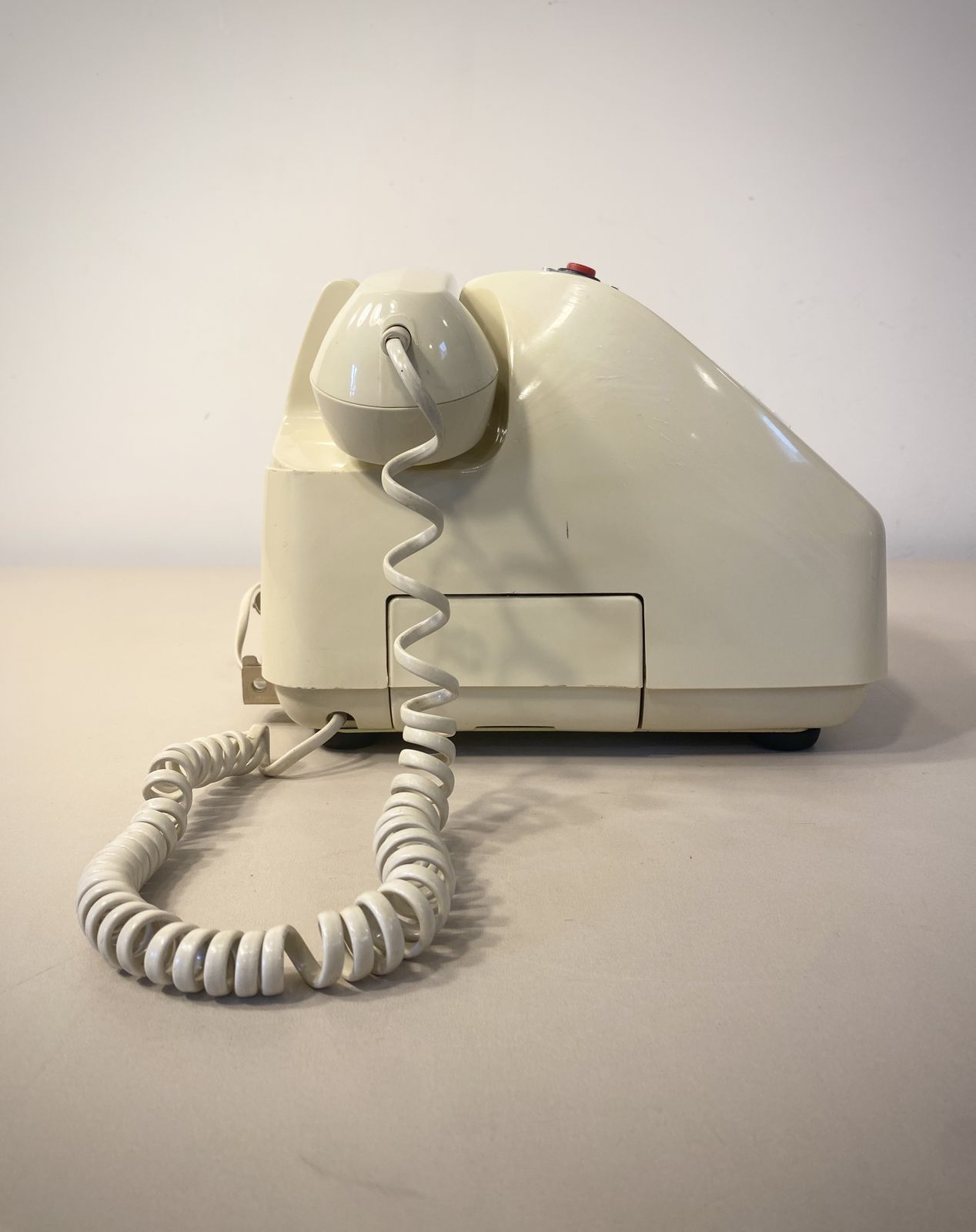 Vintage Hotel Lobby Payphone Coin Opperated Telephone 1980 photo vintage