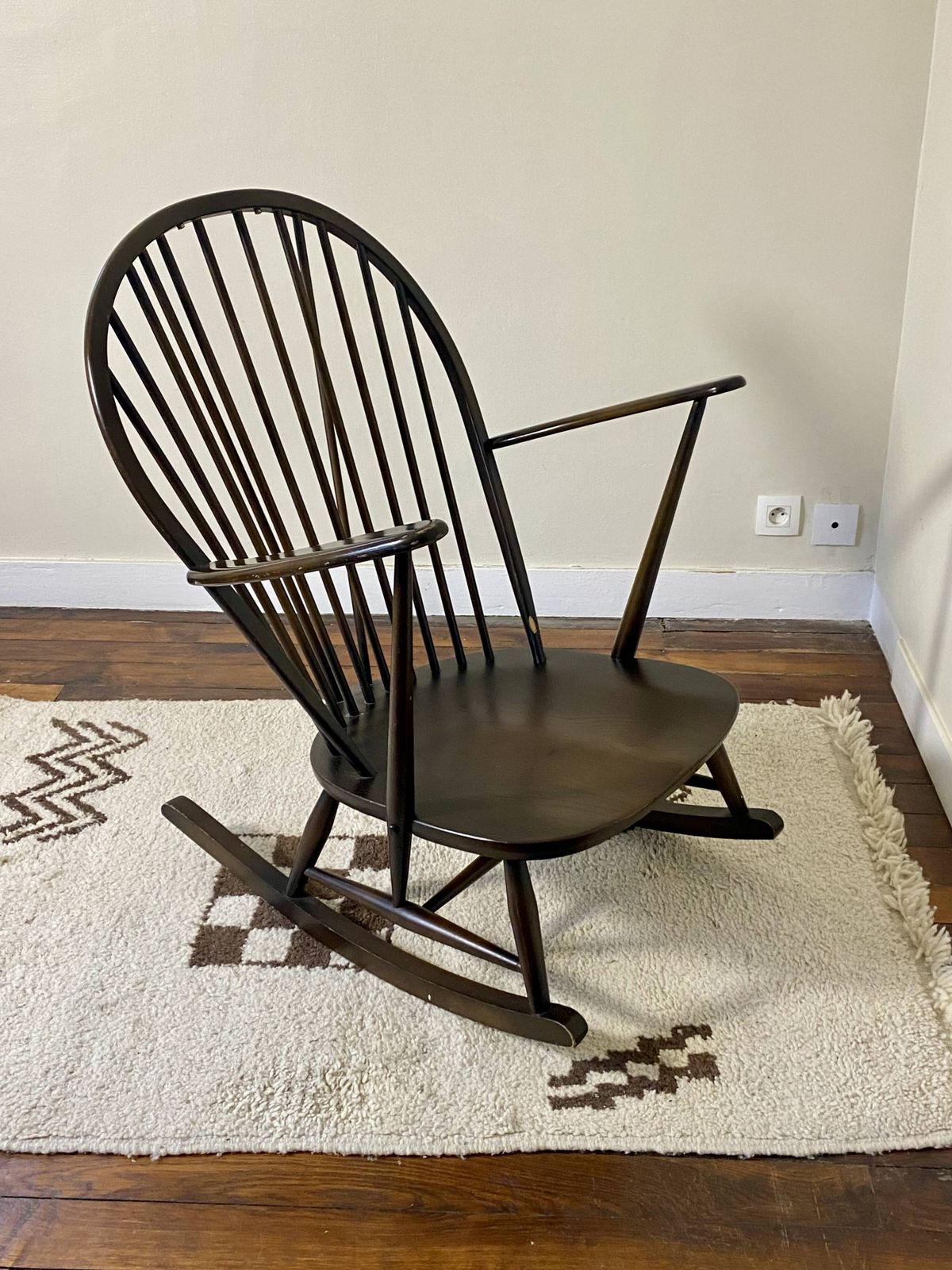 Rocking Chair Ercol, Lucian Ercolani, Year 1956 photo vintage