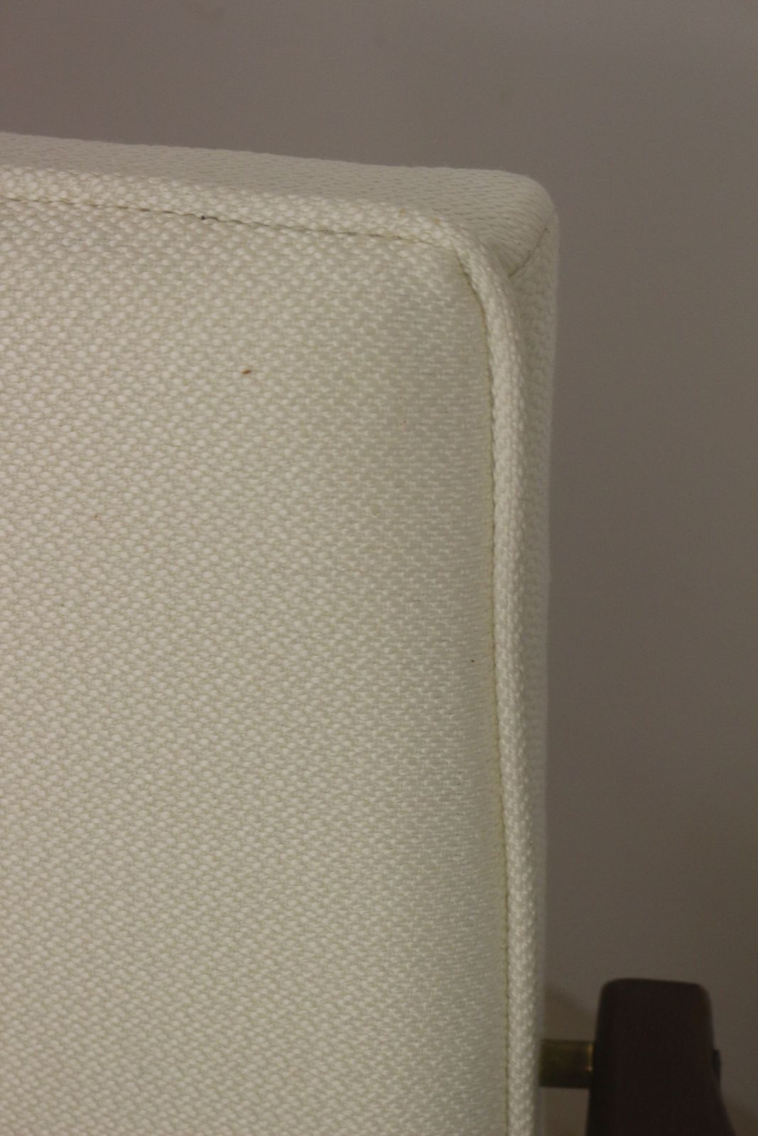 photo vintage Henryk Lis 300 190 Armchair, 1970s. Ref. Sophia.