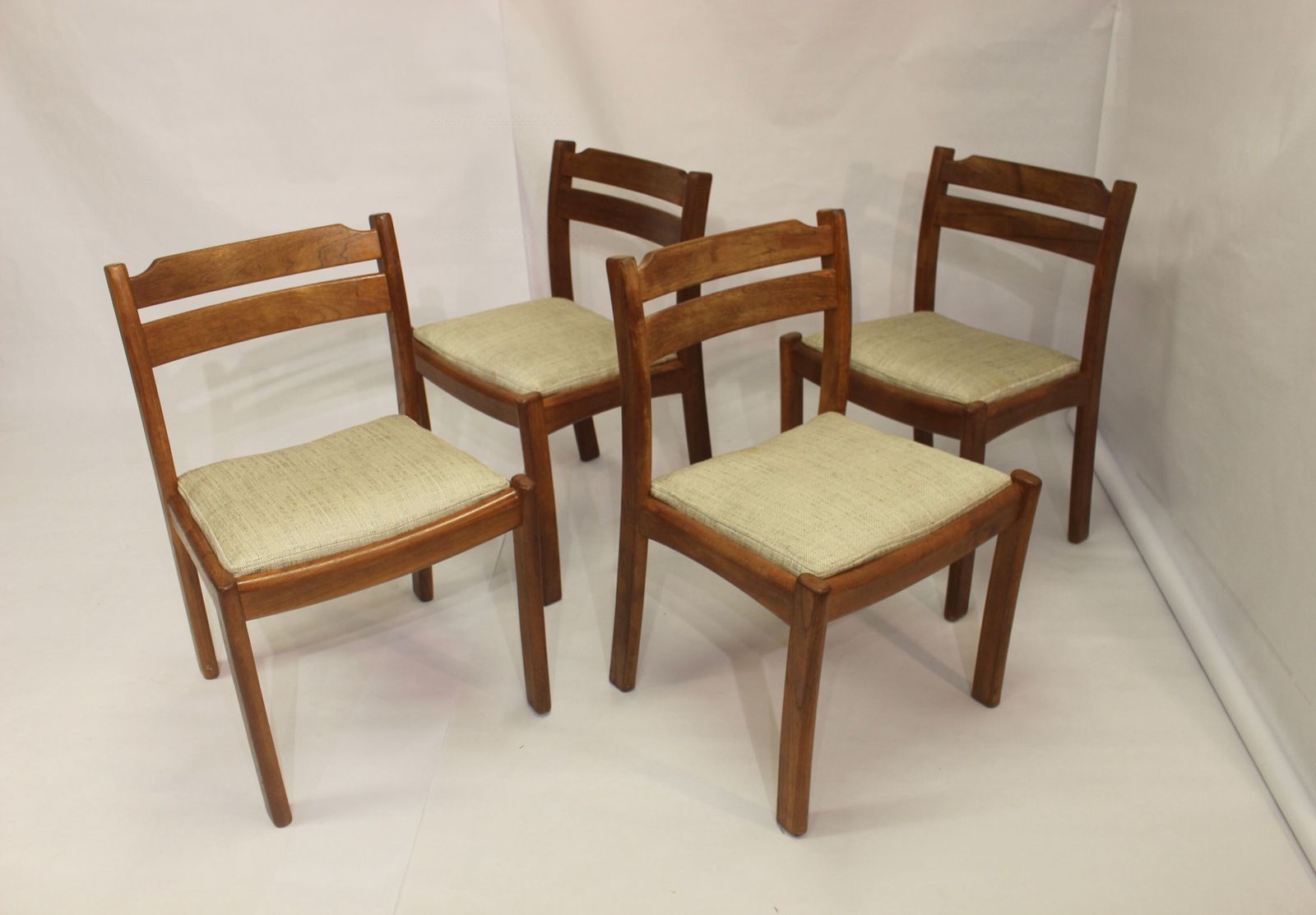 Set Of 4 Dyrlund Chairs From The 60s In Teak photo furniture