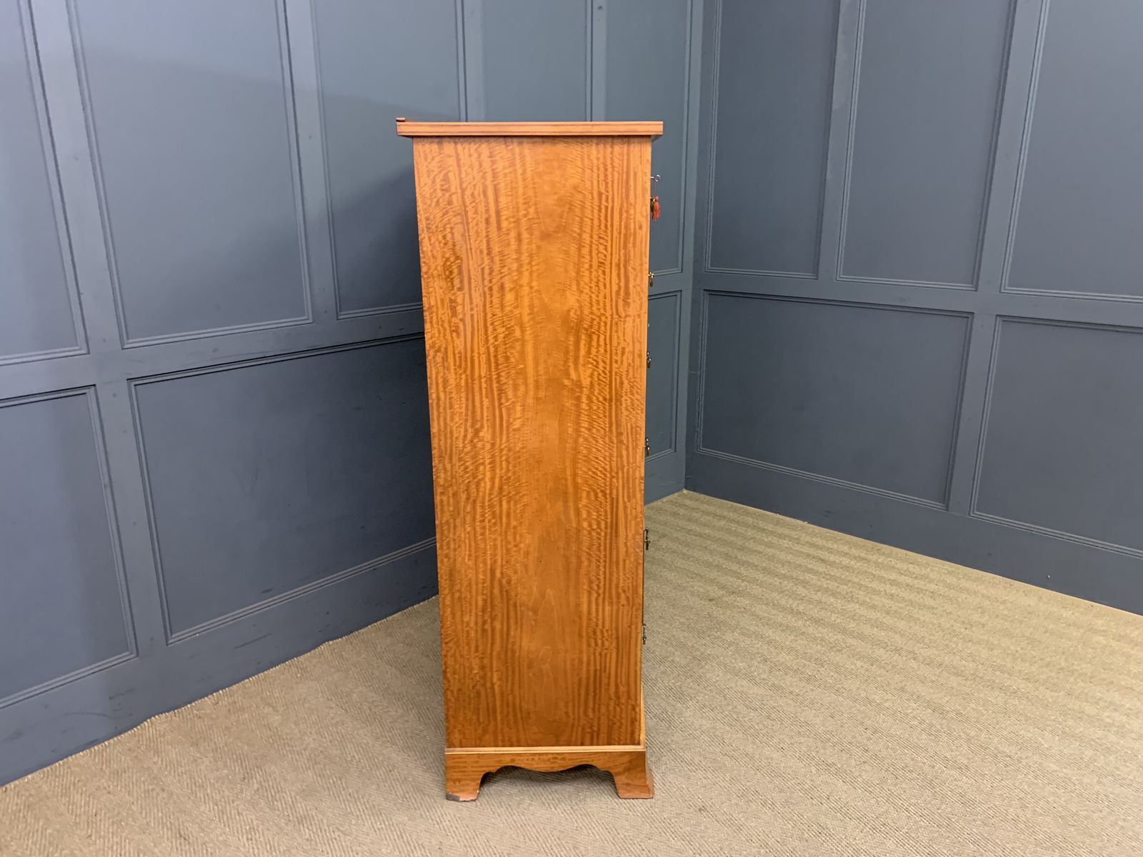 photo vintage Inlaid Satinwood Tallboy, 1900s