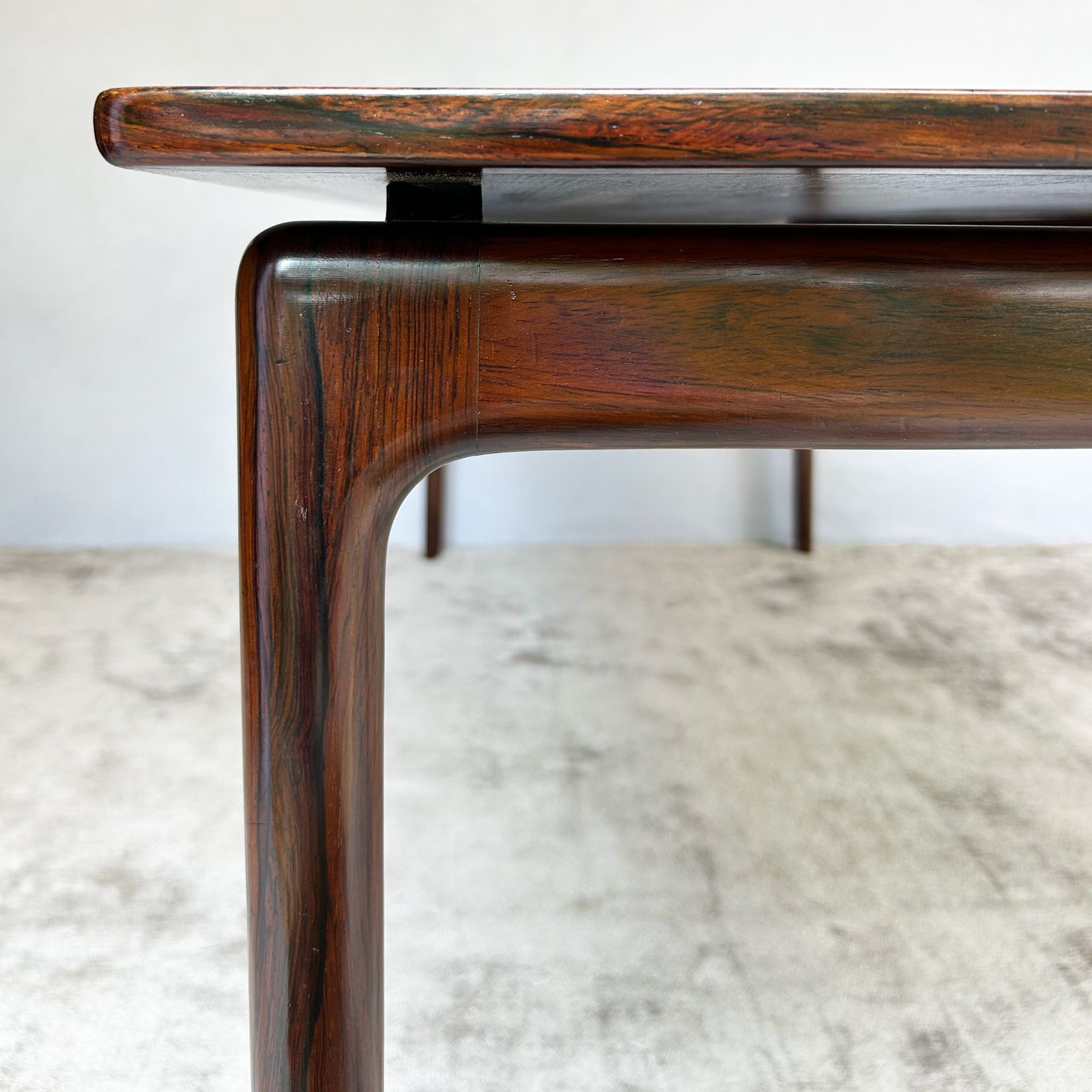 Brazilian Rosewood Coffee Table By Ole Wanscher photo buy