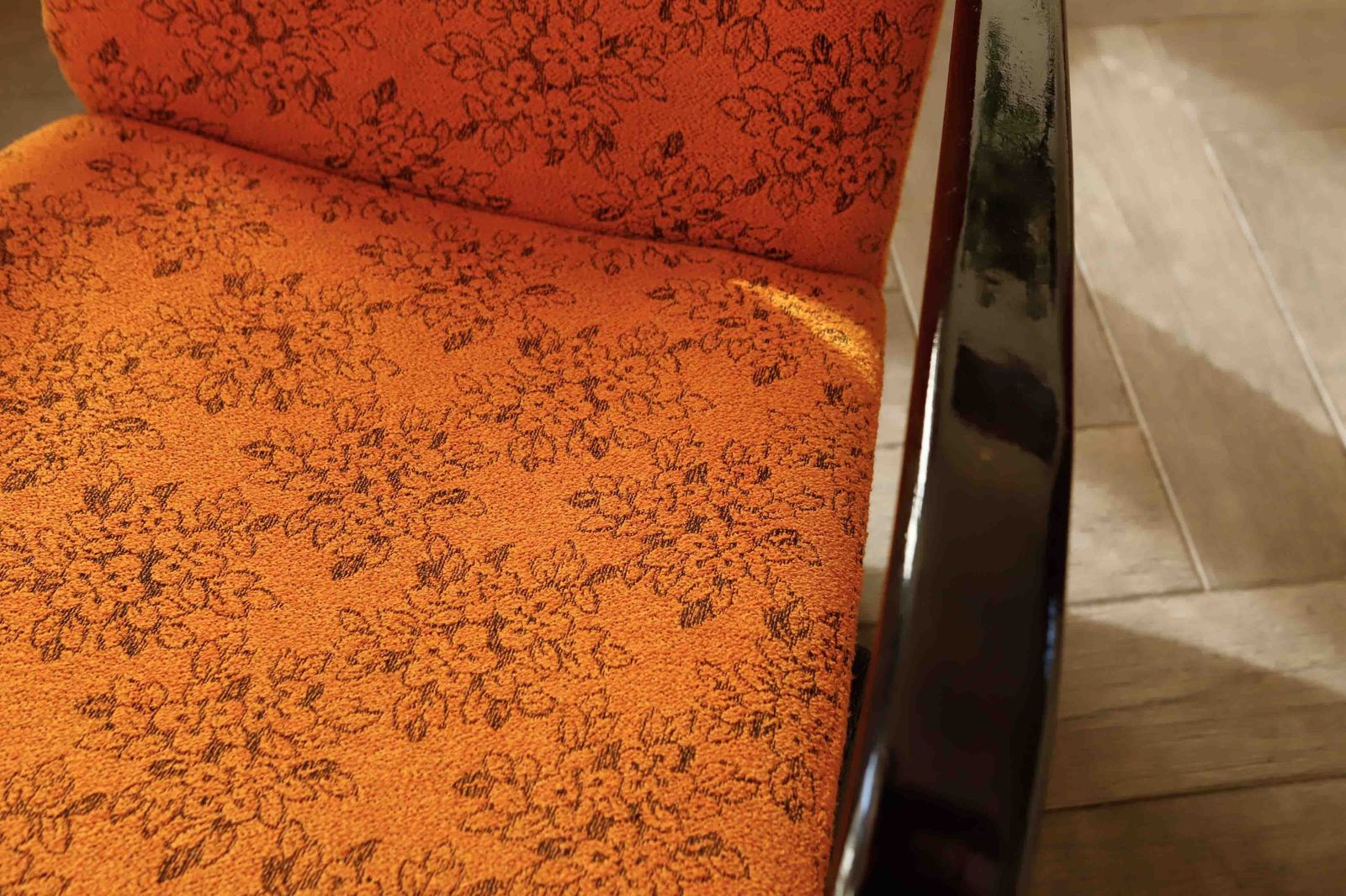 photo for sale Functionalist Armchair C By Jindřich Halabala – Original Upholstery