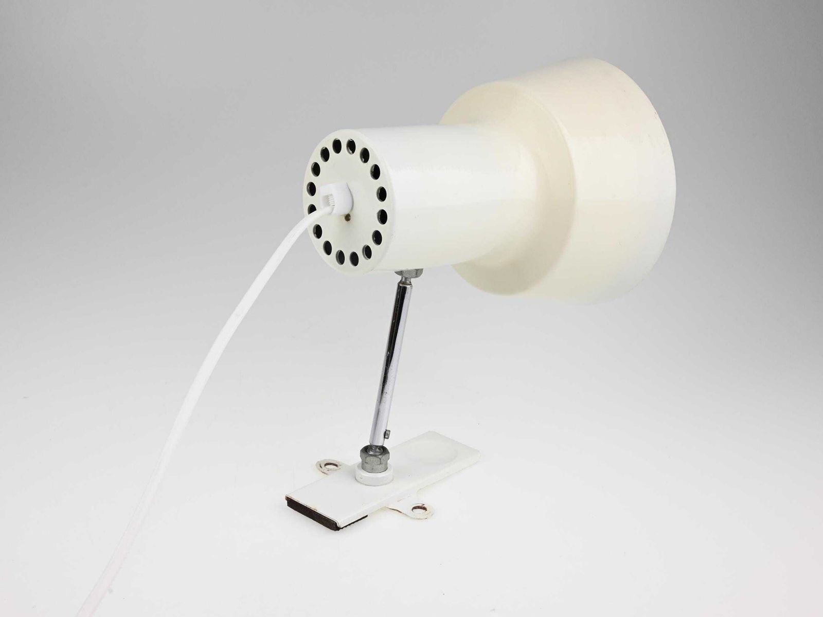 photo furniture Vintage White Metal Wall Sconce, Vintage Lamp, Wall Sconce, White Lamp, Mid Century Lamp, Metal Lamp, Vintage Wall Lamp, Retro Lamp