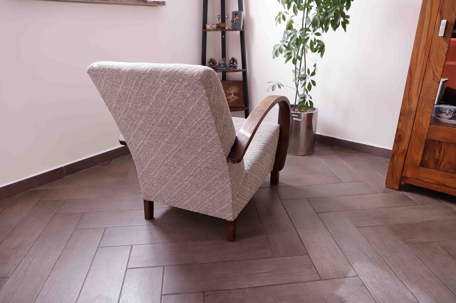 Halabala Armchair – Type C, Iconic Czechoslovak Design From The 1950s photo Furniture