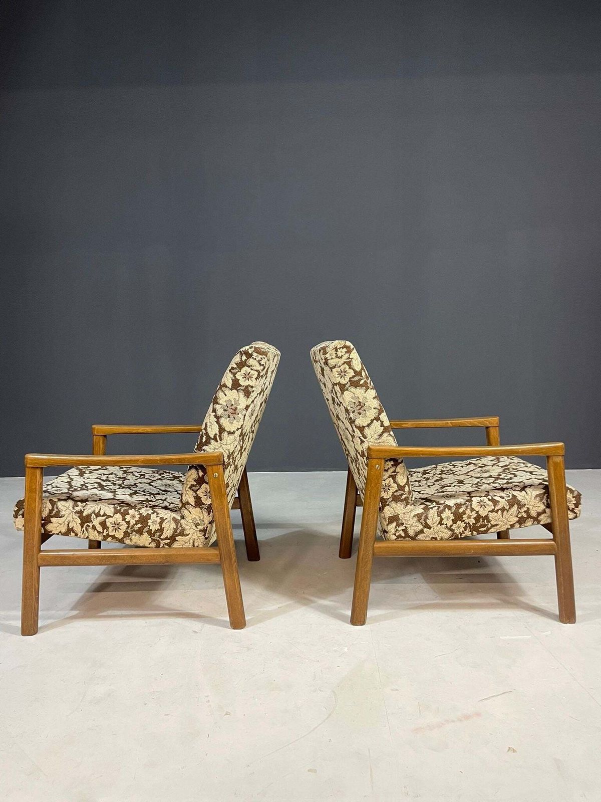 Pair Of Retro Armchairs With Floral Upholstery, Czechoslovakia, 1960s photo vinterior