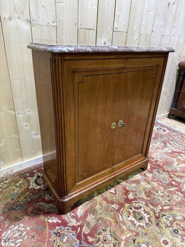 Buffet à Hauteur D'appuie De Style Louis XVI photo vinterior