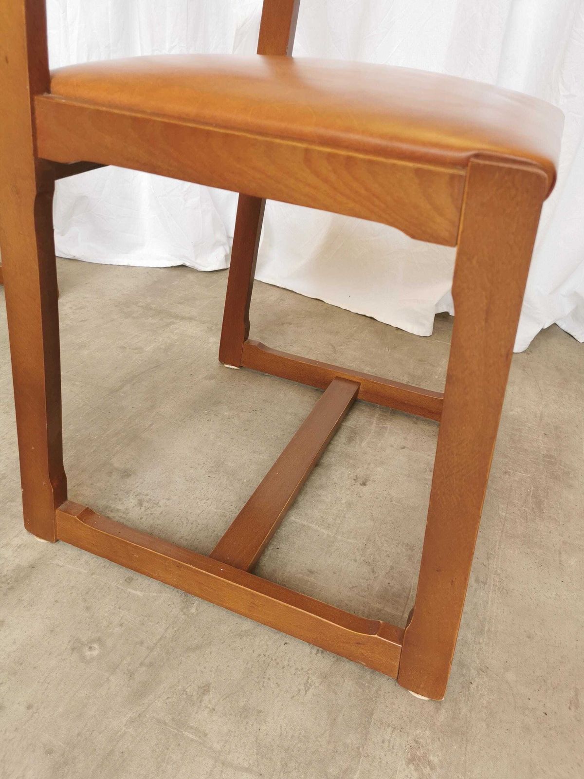 photo furniture 1 Of 5 Vintage Dining Chairs / 1970s Mid Century Wooden Sculptural Design With Brown Caramel Faux Leather Seats / Italian Modernist Design