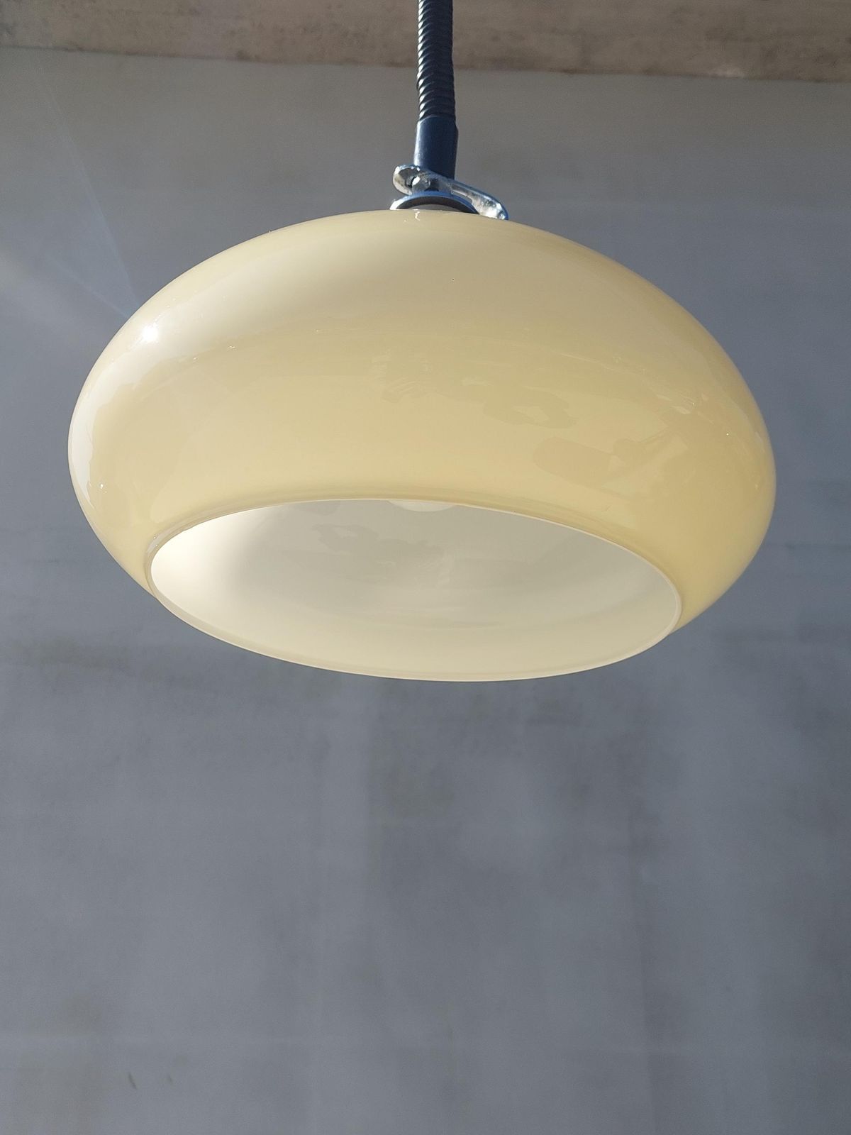 Retro Pendant Light / Retro Ceiling Light / Retro Lighting / Ufo Pendant Light / Space Age /Space Age Pendant Lamp / Mcm Pendant Light /70's photo vintage