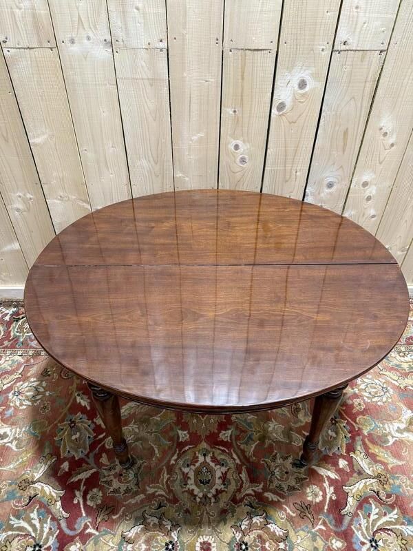 photo for sale Table De Salle à Manger Ovale En Acajou Style Napoléon III   Anglaise