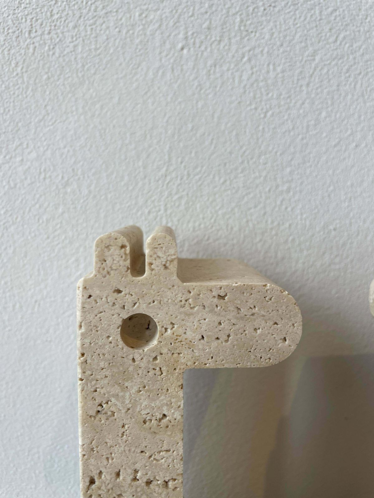 Mid Century Pair Of Giraffe Bookends By Fratelli Mannelli, Travertine, 1970s photo furniture