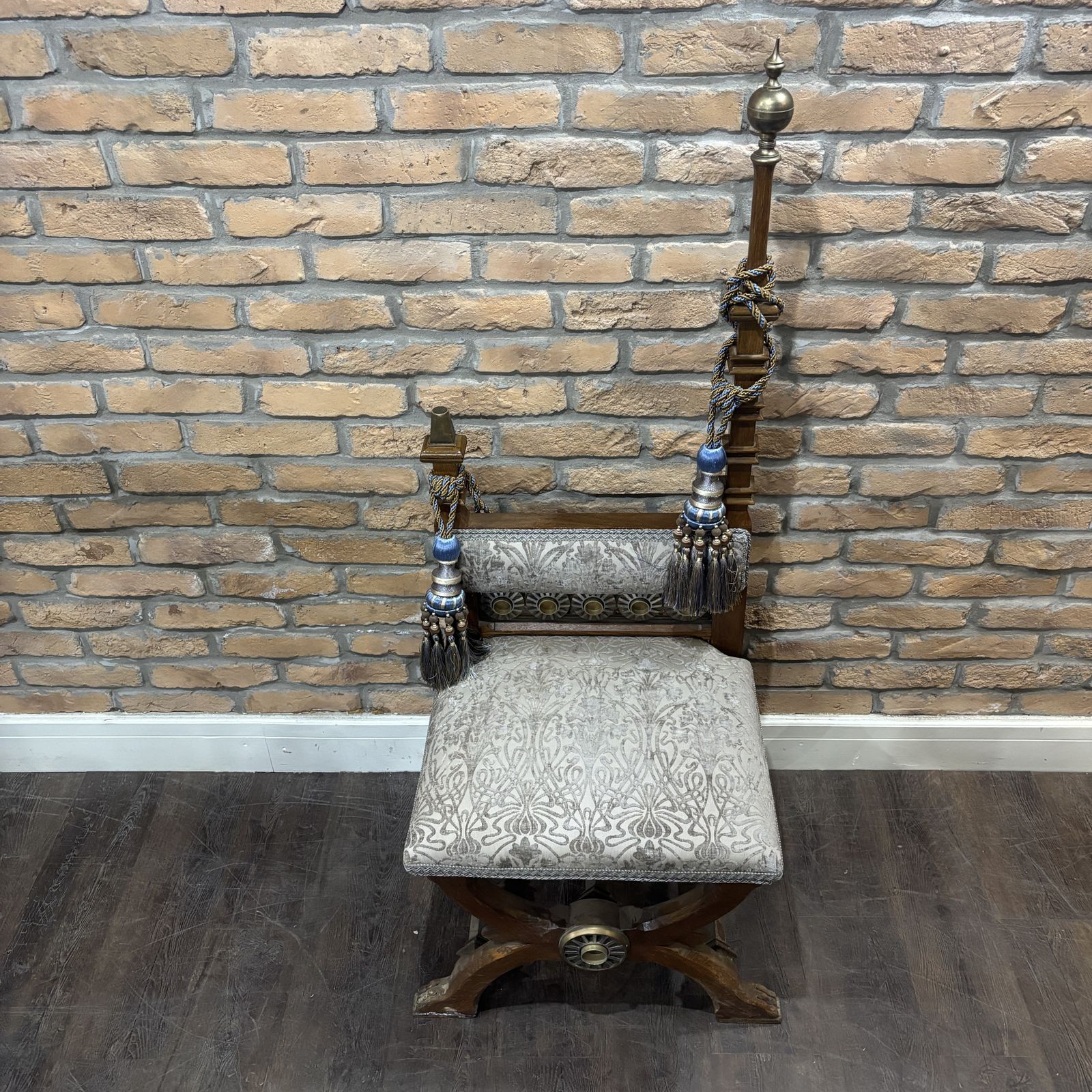 Mid Century Revival Chair With Ornate Detailing photo vinterior