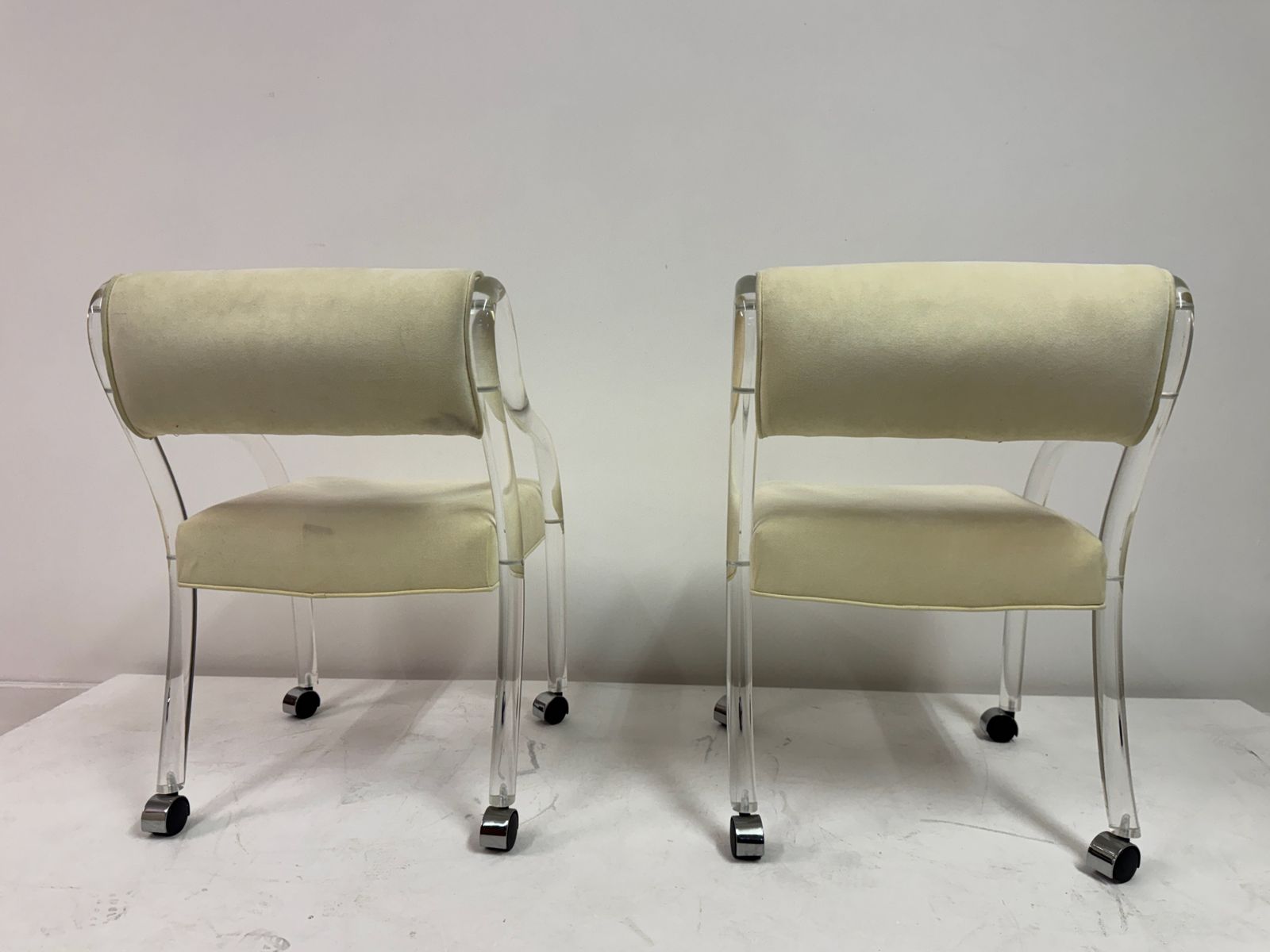 Pair Of Lucite Armchairs, American, Circa 1970s–1980s photo vinterior