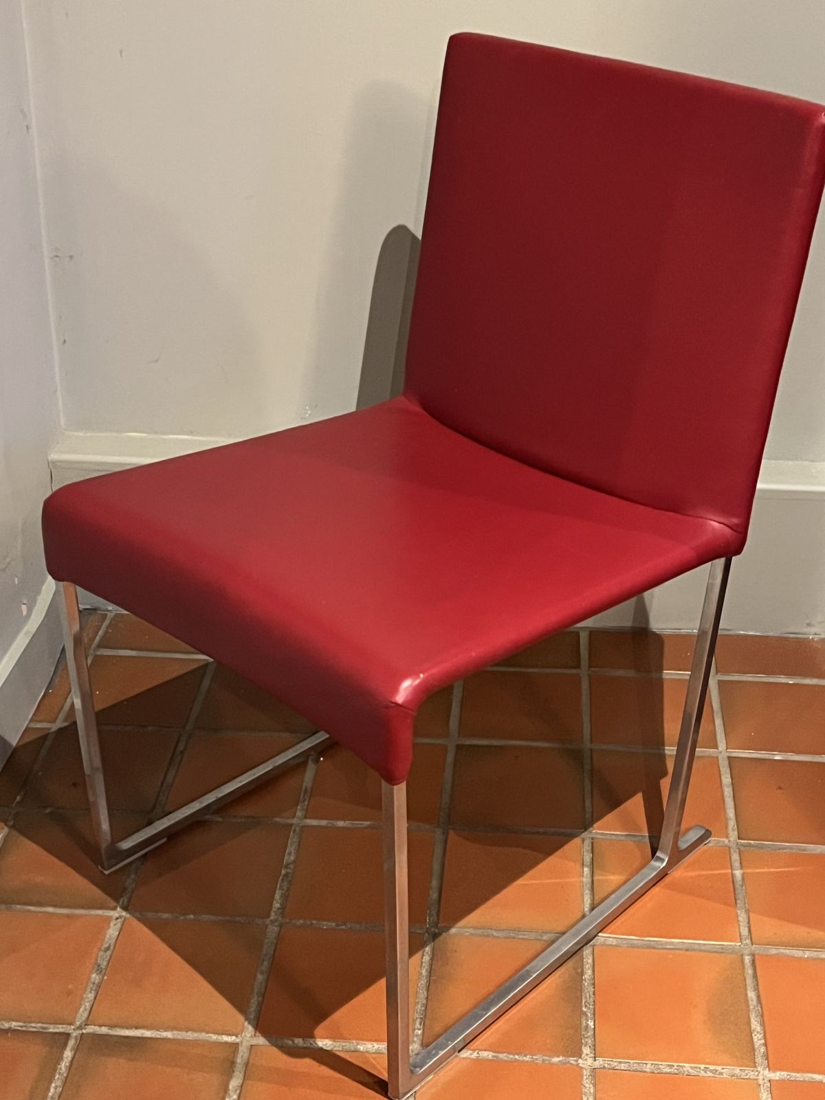 Dining Chairs B&B Italia Magenta Leather And Brushed Aluminium