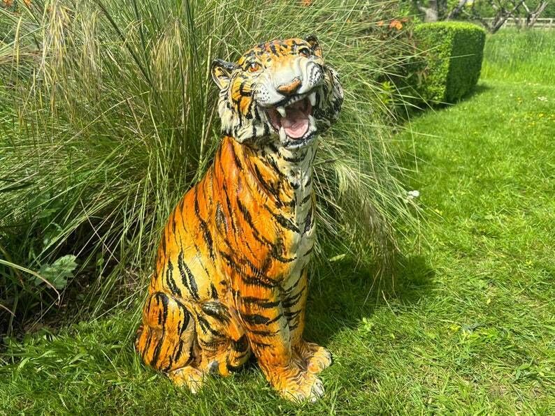 Vintage Mid Century Modern Hollywood Regency Italian Ceramic Tiger Statue / Sculpture