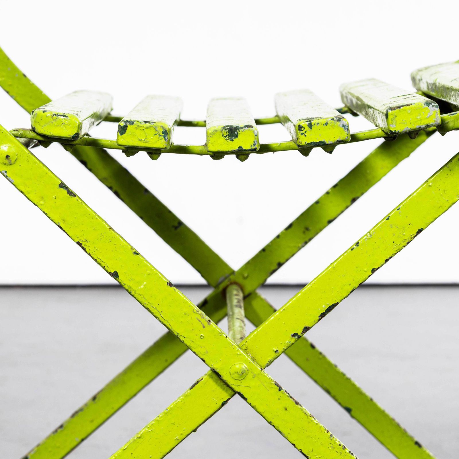 1950's Original English Pavilion Lime Green Folding Chairs   Set Of Six photo vintage