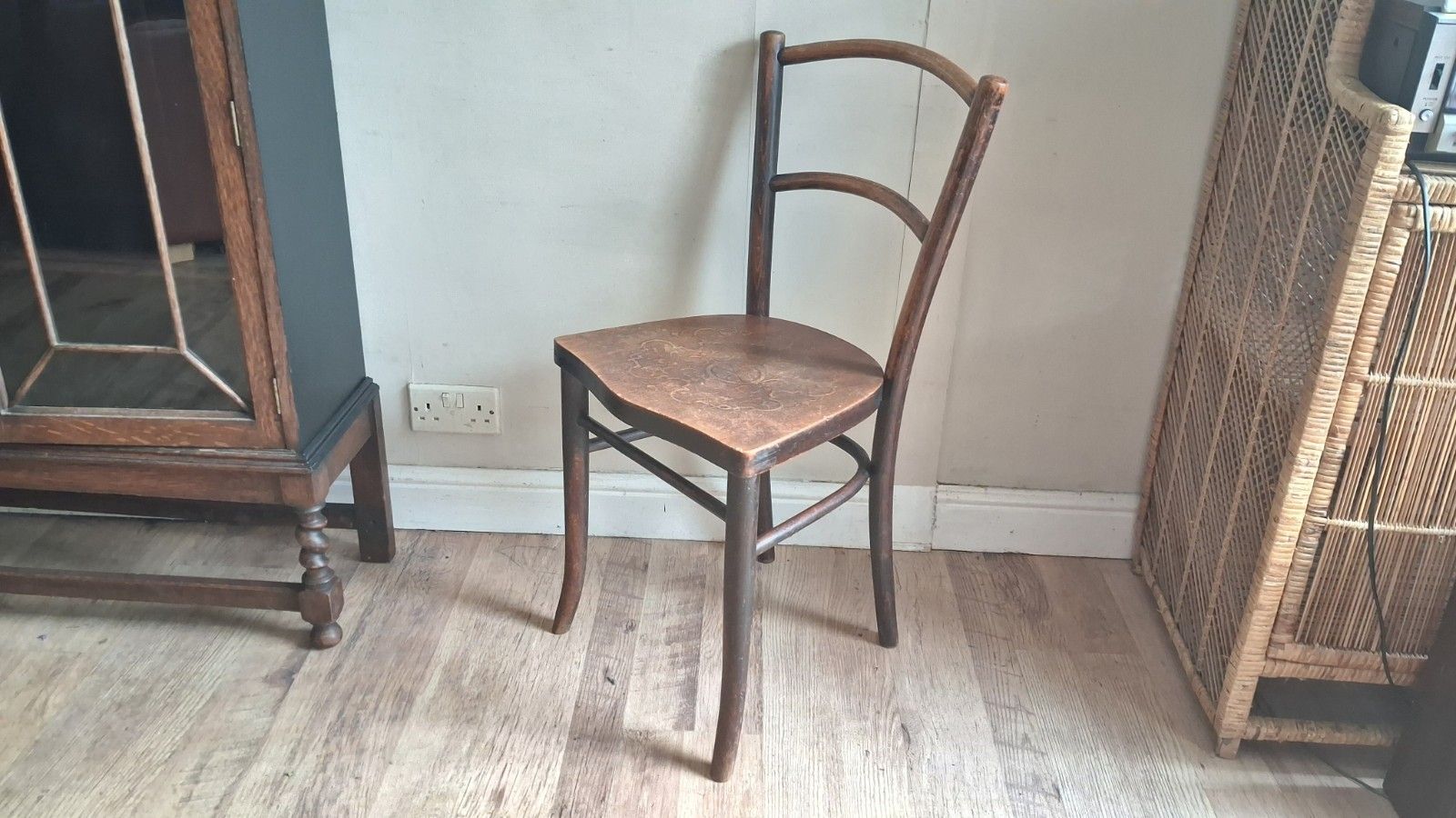 photo for sale Beautiful Mundus J&J Kohn 1930's Vintage Bedroom , Hall ,Landing Chair