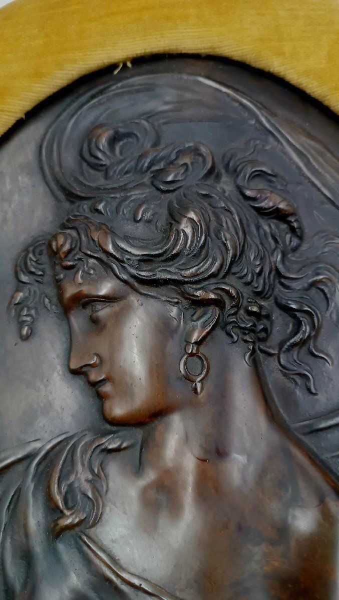 Pair Of Art Nouveau Bronze Reliefs Of Female Faces photo vinterior