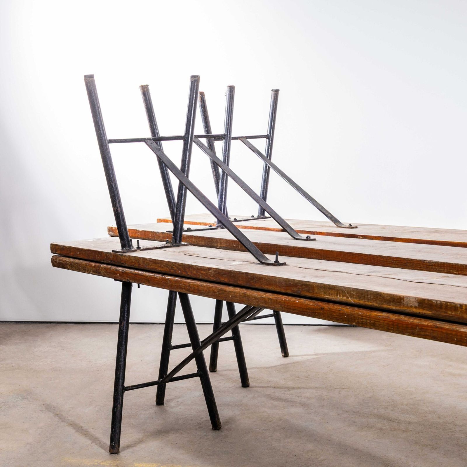 photo furniture 1950’s French Gymnasium Pitch Pine Benches