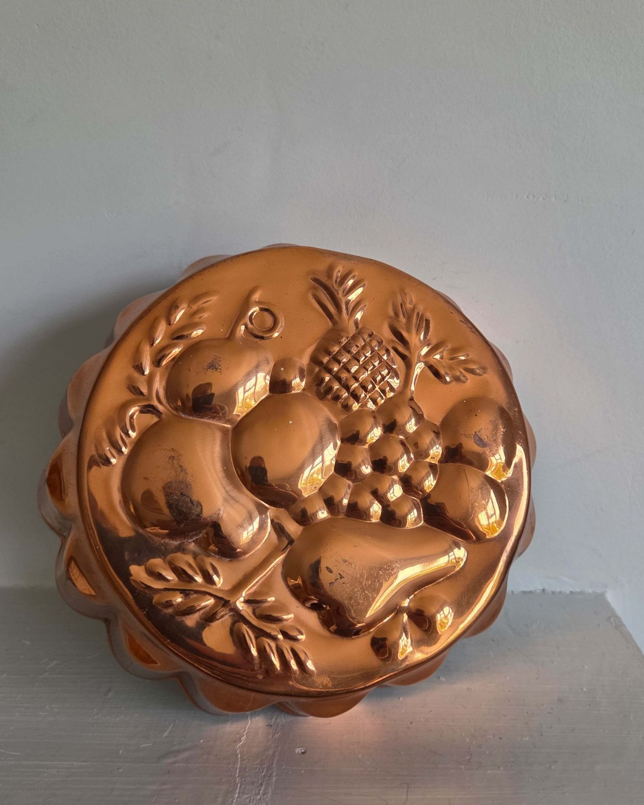 Scallop Copper Mould photo vinterior