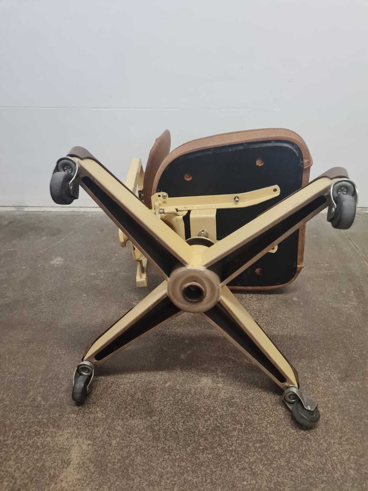 Mid Century Modern Swivel Office Chair By United Chair Co., 1950s photo for sale
