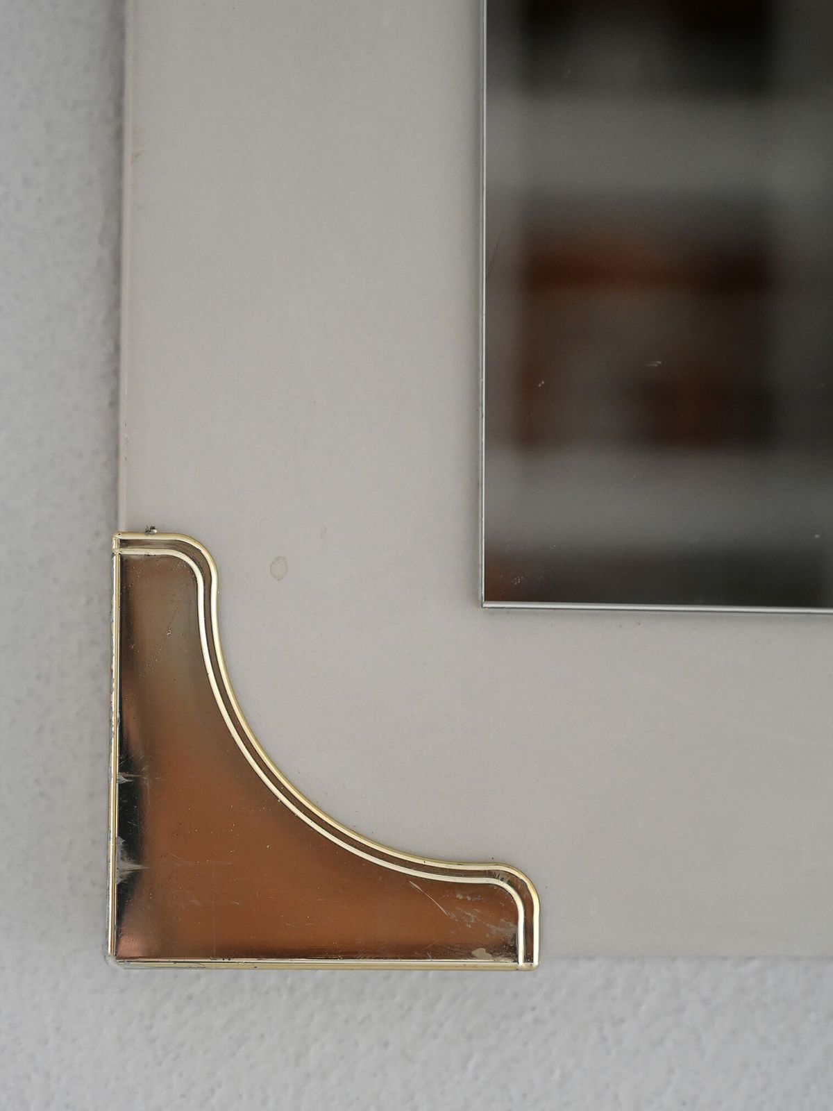 Scandinavian Mirror From The 1940s/1950s With White Frame And Brass Details photo 280.0