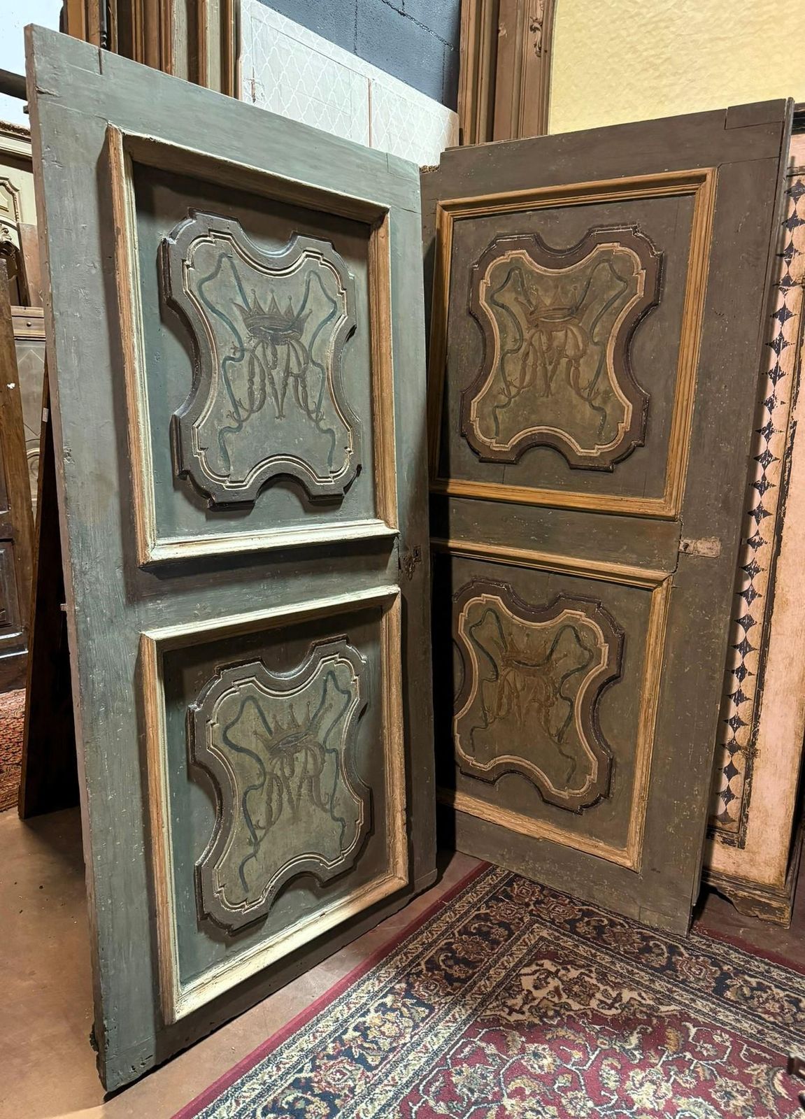 Set Of 2 Painted Wooden Doors, Green With Decorated Noble Initials, Italy photo furniture