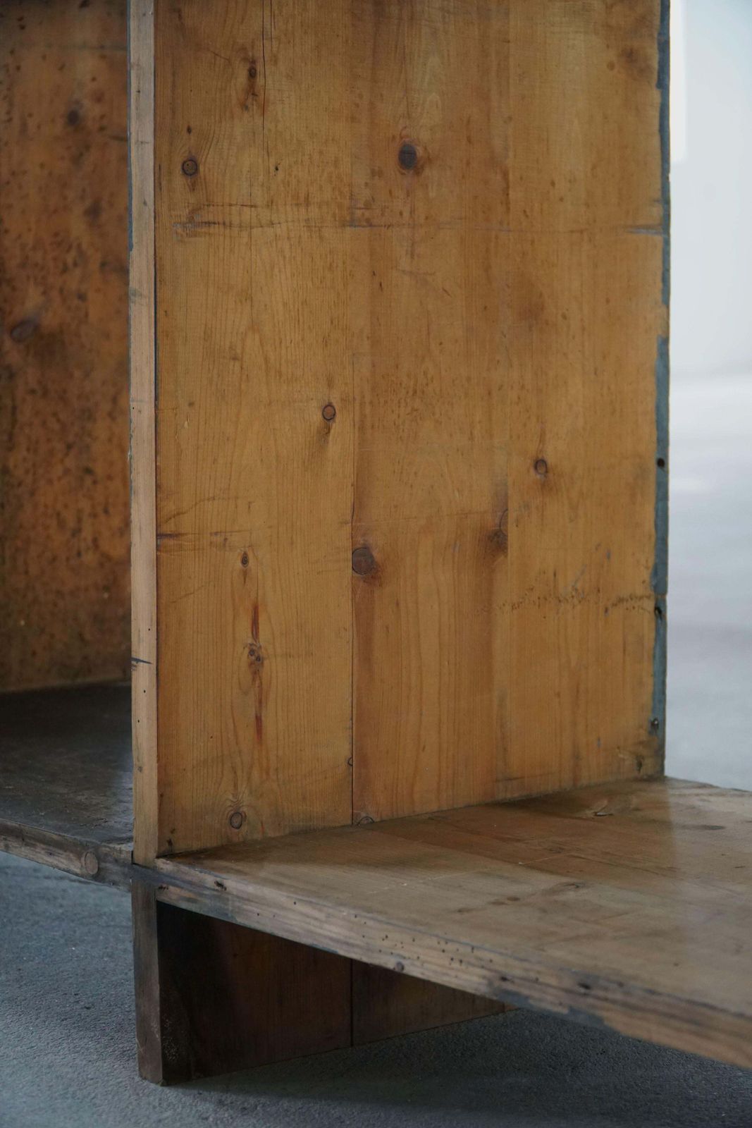 Primitive Early 20th Century French Shelf In Patinated Oak, Wabi Sabi, 1920s photo vinterior