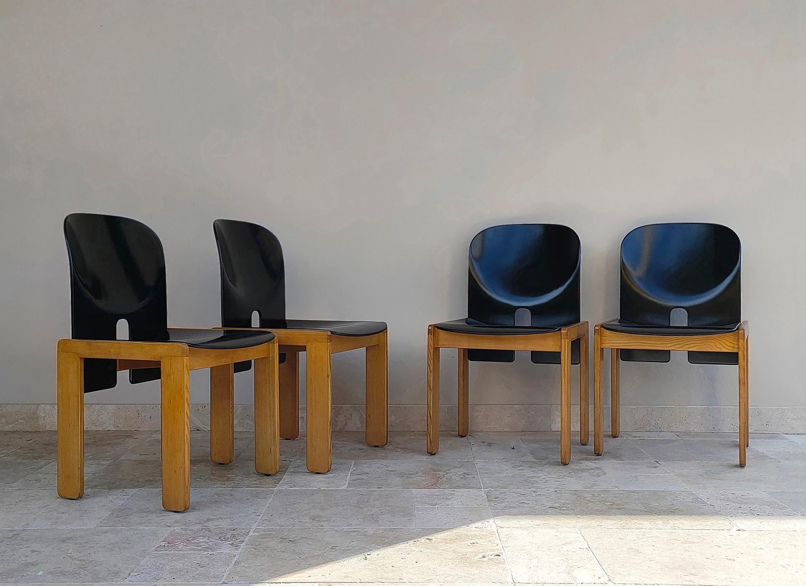 Afra & Tobia Scarpa Set Of Four 121 Chairs By Cassina 1960s Italy photo for sale