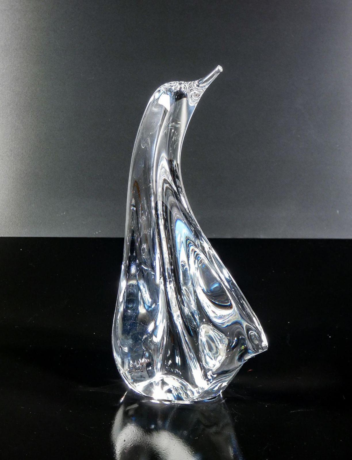 Daum France Crystal Sculpture. Penguin. France, 1990s photo 300.0