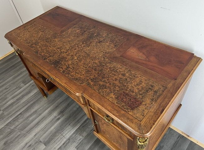 Burr French Antique Chest Of Drawers / Sideboard (Lot 1528) photo 399.0