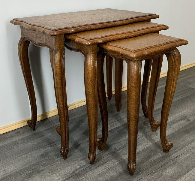 Vintage French Louis XIV Oak Set Of Three Nested Tables.( Lot 643)
