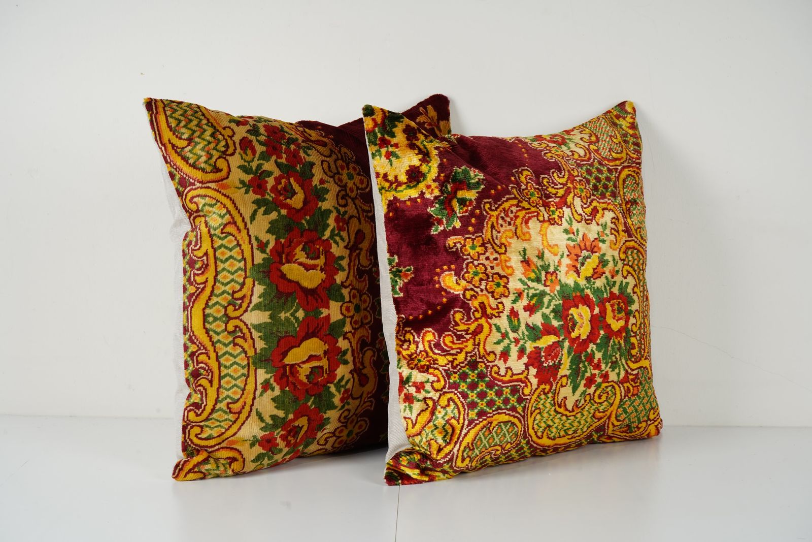 Handmade Vintage Velvet Floral Square Pillow, Set Of Two Red And Yellow Bed Cushion Covers photo Textiles