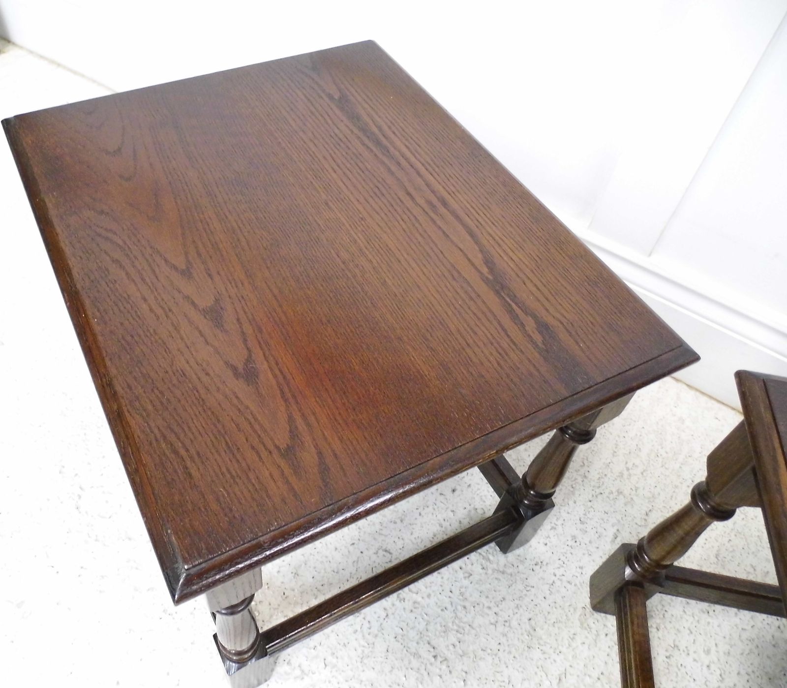 Pair Of Jaycee Furniture Of Brighton Oak Bedside Tables Plantstands Wine Tables photo 193.0