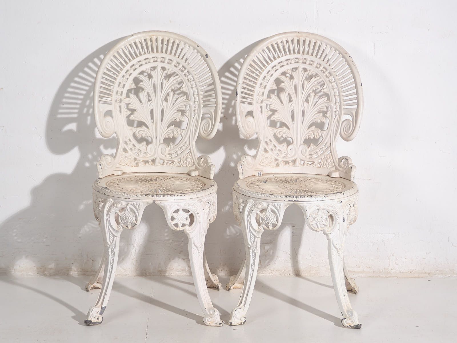 Art Nouveau Garden Table And Chairs Set (C.1950). Set Of 5 Pieces photo vinterior