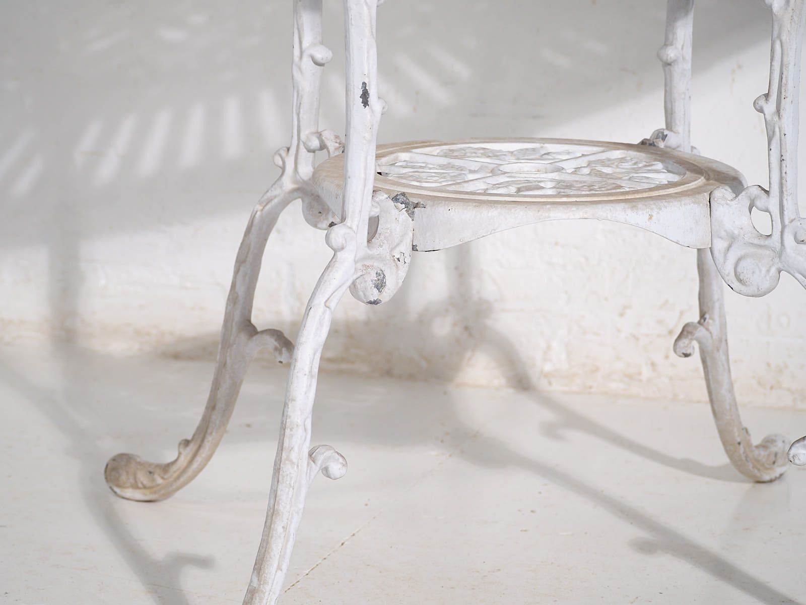 1953.0 Vintage White Garden Table And Chairs (C.1950). Set Of 5 Pieces photo