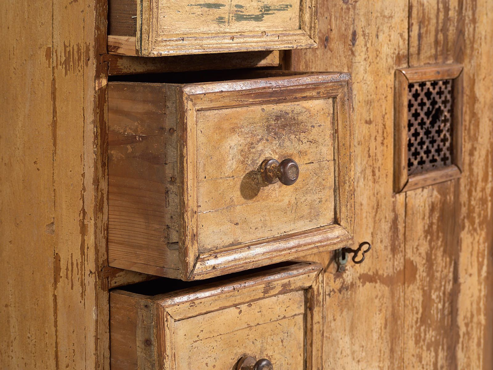 Antique Kitchen Cabinet (C.1920) #24 photo 2078.0