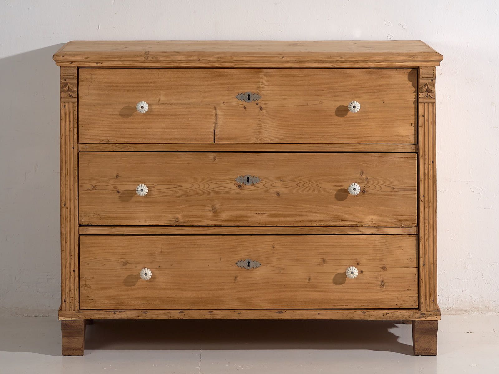 Antique Bedroom Dresser (C.1920) #15 photo vinterior