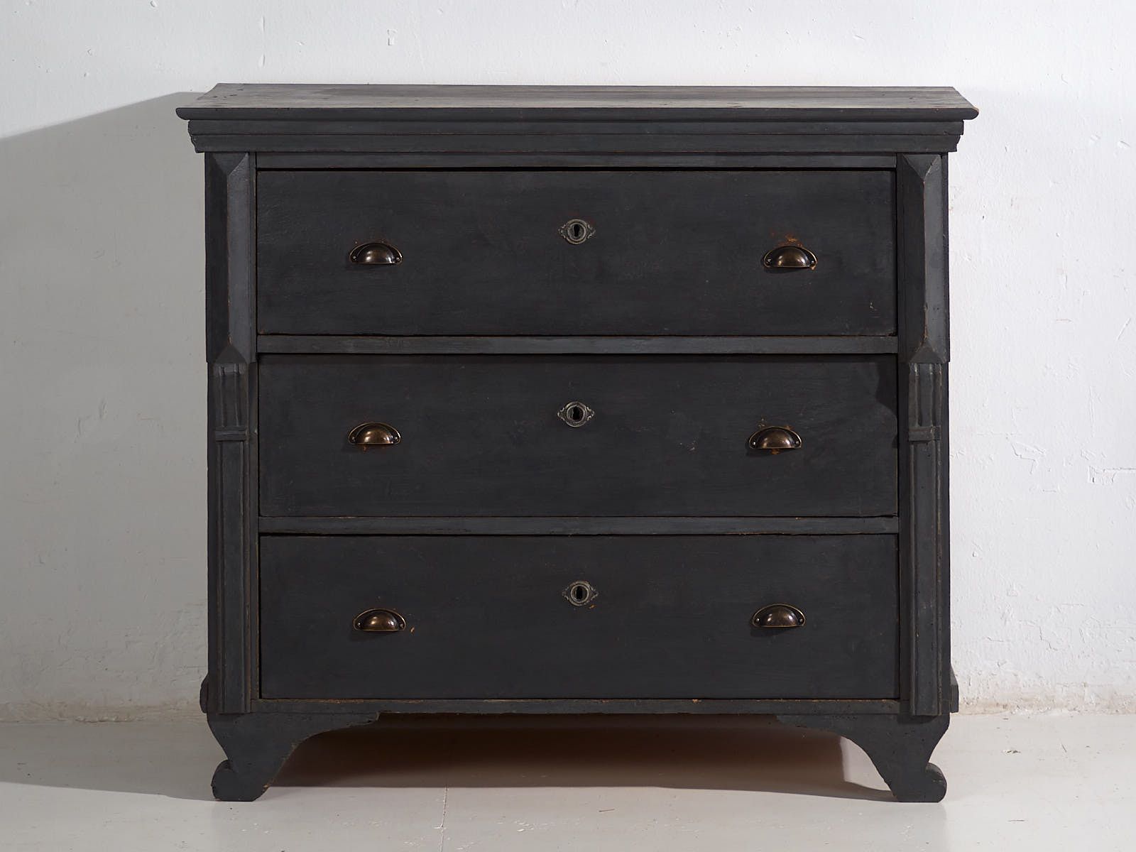 Antique Gray Chest Of Drawers (C.1920) #26 photo vinterior